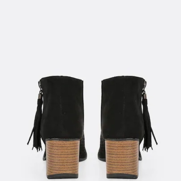 Tassel Zip Perforated Peep Toe Chunky Heel - Picture 4 of 7